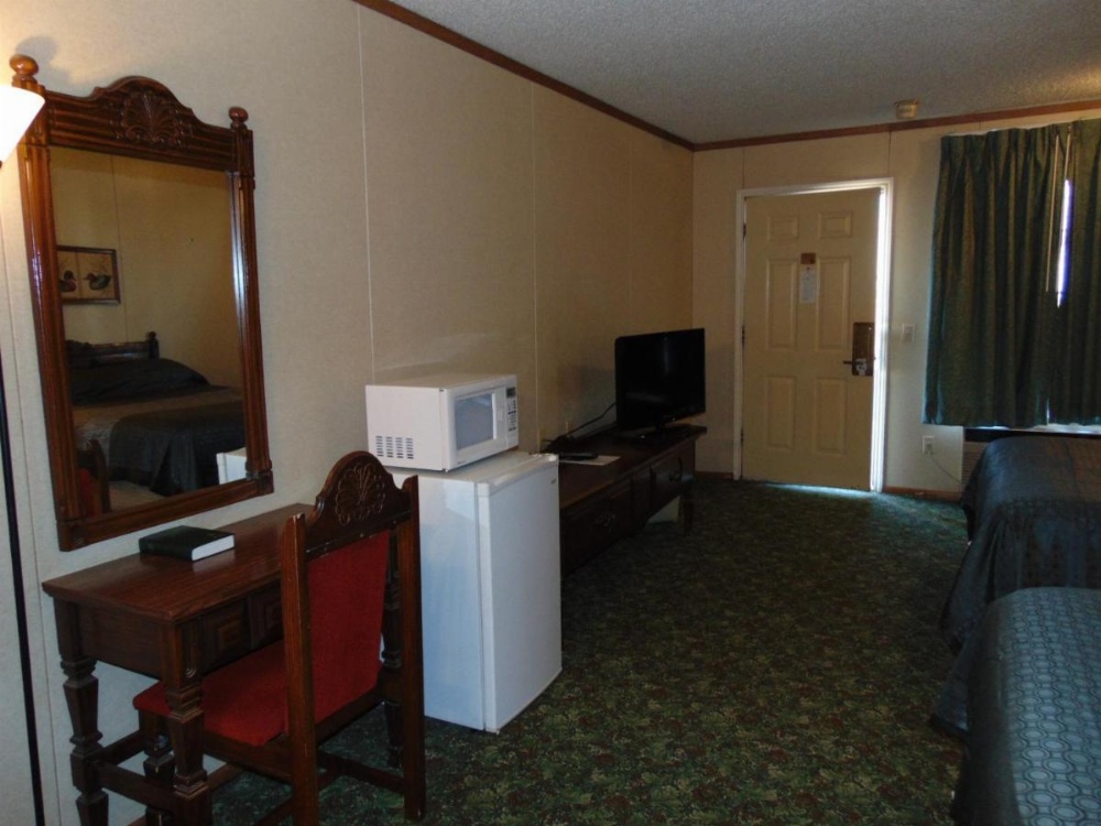 Heritage House Inn Image 30