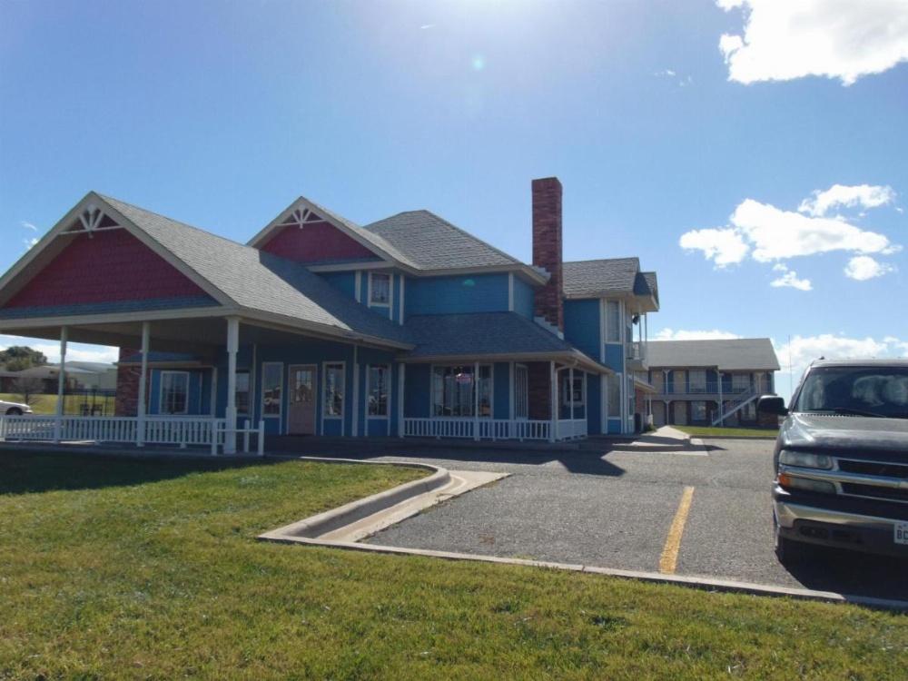 Heritage House Inn Image 43