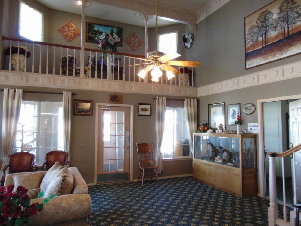 Heritage House Inn Image 7